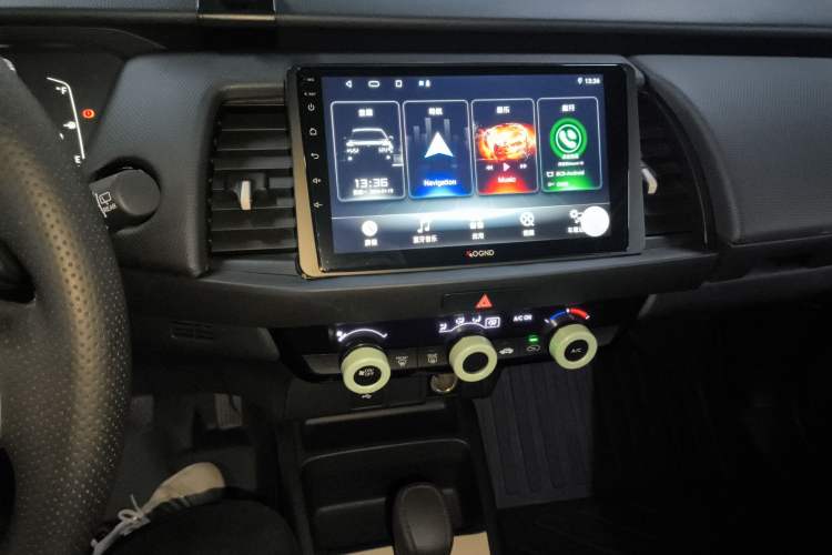 Used Honda Fit 2021 1.5L CVT Trend Edition Audio And AC Panel