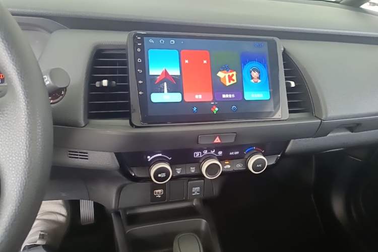 Used Honda Fit 2021 1.5L CVT Trend Edition Audio And AC Panel