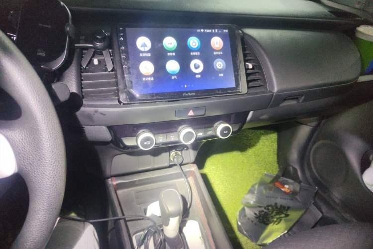 Used Honda Fit 2021 1.5L CVT Trendy Edition Audio And AC Panel