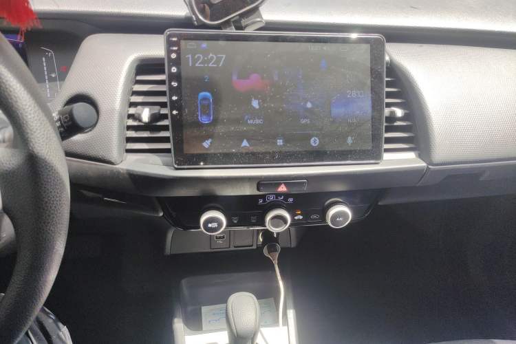 Used Honda Fit 2021 1.5L CVT Trend Edition Audio And AC Panel