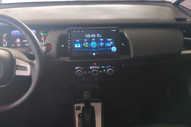 Used Honda Fit 2021 1.5L CVT Trendy Edition Audio And AC Panel