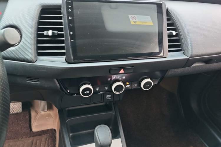 Used Honda Fit 2021 1.5L CVT Trendy Edition Audio And AC Panel