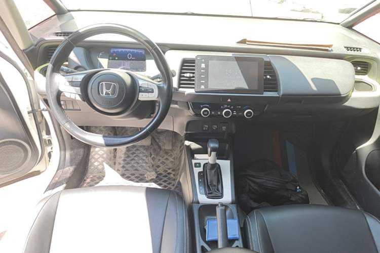 Used Honda Fit 2021 1.5L CVT Trendy Version Audio And AC Panel