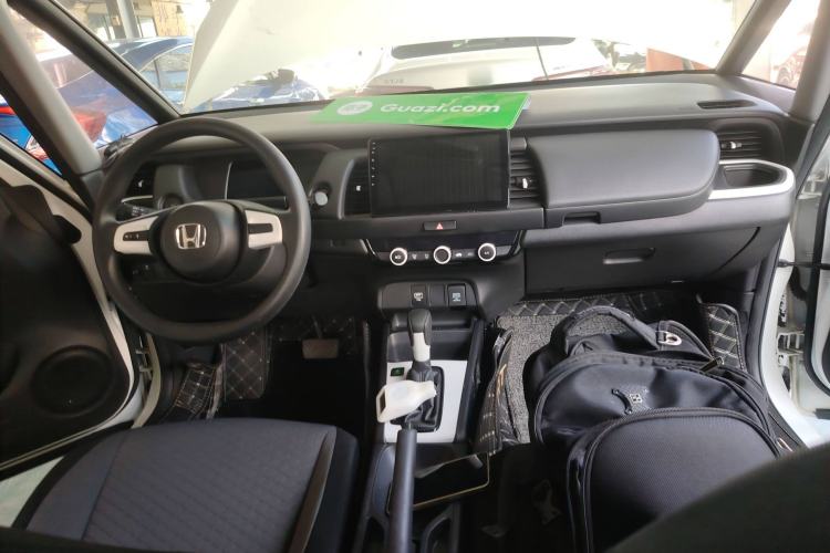 Used Honda Fit 2021 1.5L CVT Trend Edition Center Console