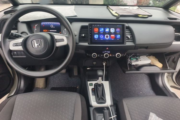 Used Honda Fit 2021 1.5L CVT Trend Edition Center Console