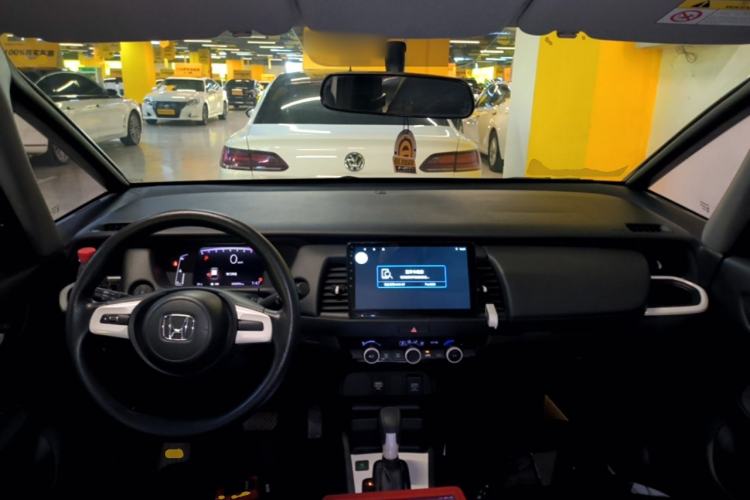 Used Honda Fit 2021 1.5L CVT Trend Edition Center Console