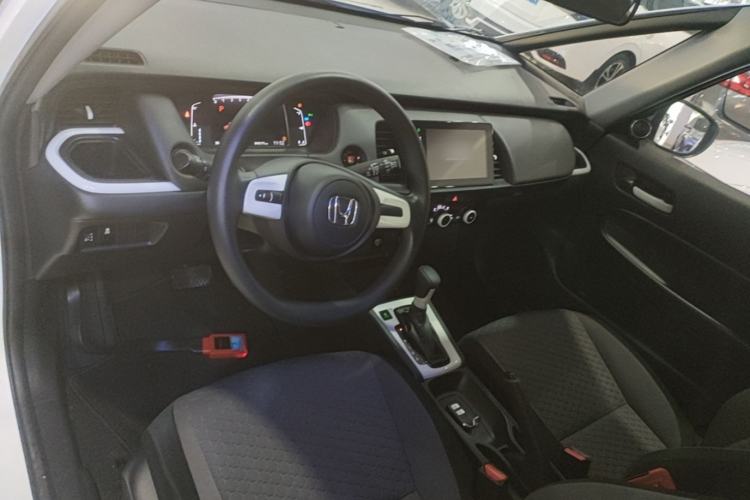 Used Honda Fit 2021 1.5L CVT Trend Edition Center Console