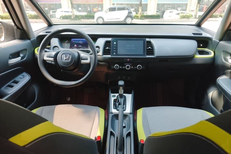 Used Honda Fit 2021 1.5L CVT Trendy Version Center Console