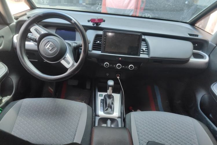 Used Honda Fit 2021 1.5L CVT Trend Edition Center Console