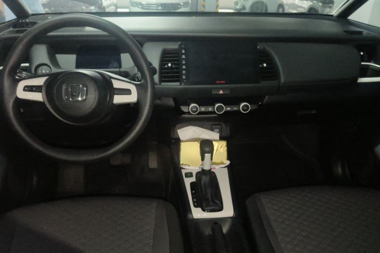 Used Honda Fit 2021 1.5L CVT Trend Edition Center Console