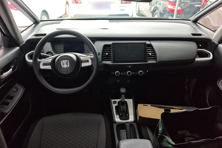 Used Honda Fit 2021 1.5L CVT Trendy Sports Edition Center Console