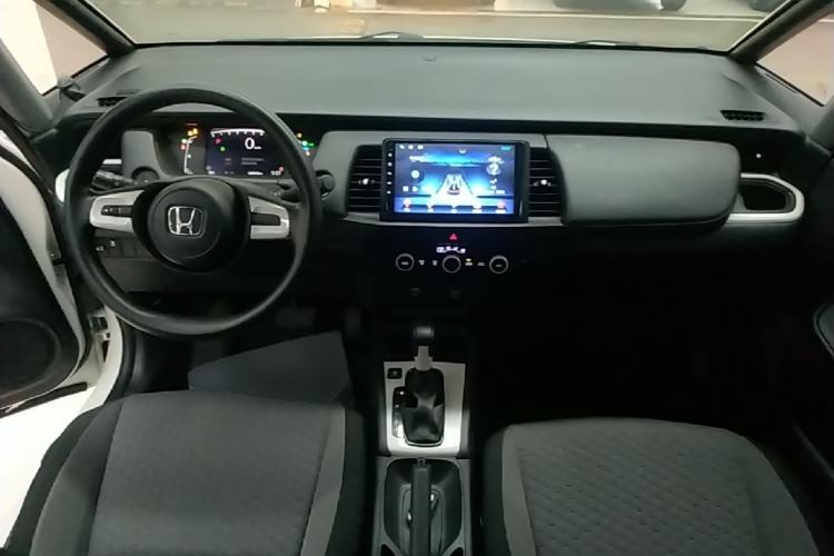 Used Honda Fit 2021 1.5L CVT Trend Edition Center Console