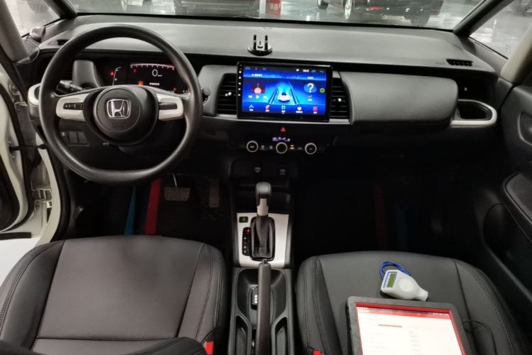 Used Honda Fit 2021 1.5L CVT Trend Edition Center Console