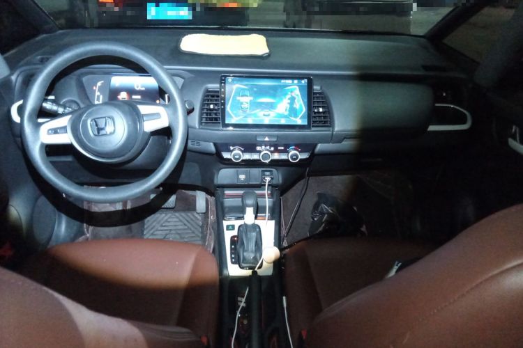 Used Honda Fit 2021 1.5L CVT Trend Edition Center Console