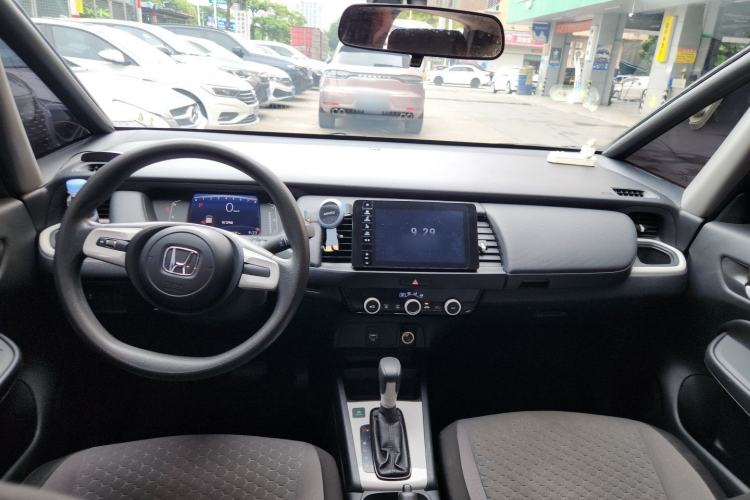 Used Honda Fit 2021 1.5L CVT Trend Edition Center Console