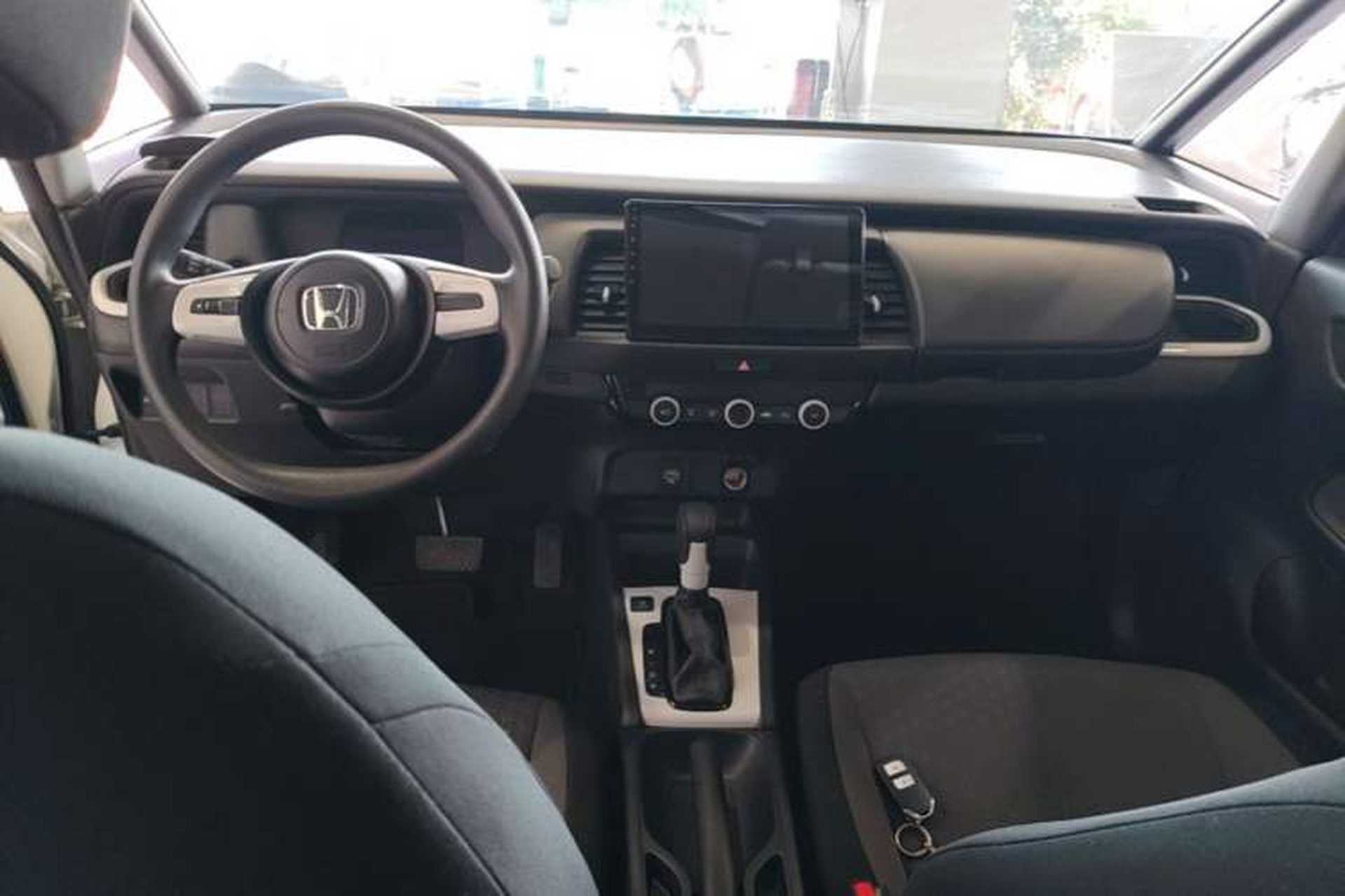 Used Honda Fit 2021 1.5L CVT Trend Edition Center Console