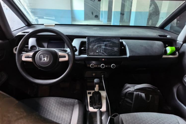 Used Honda Fit 2021 1.5L CVT Trend Edition Center Console