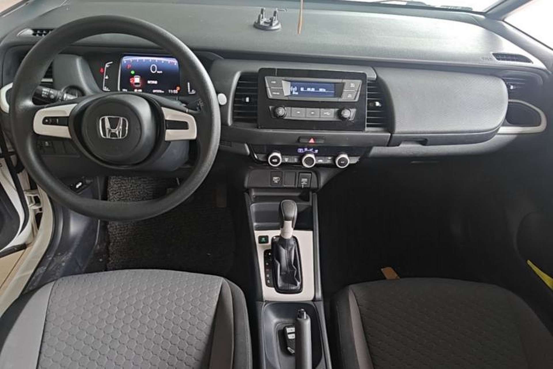 Used Honda Fit 2021 1.5L CVT Trend Edition Center Console
