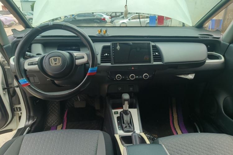 Used Honda Fit 2021 1.5L CVT Trend Edition Center Console