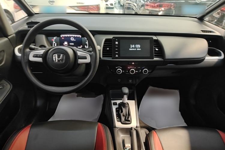 Used Honda Fit 2021 1.5L CVT Trend Edition Center Console