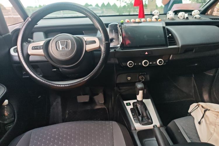 Used Honda Fit 2021 1.5L CVT Trend Edition Center Console