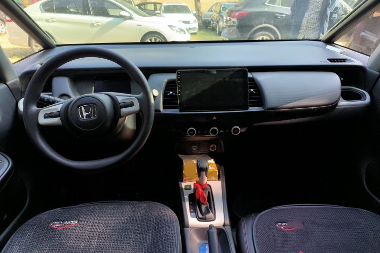 Used Honda Fit 2021 1.5L CVT Trend Edition Center Console