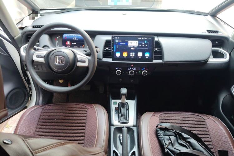 Used Honda Fit 2021 1.5L CVT Trend Edition Center Console