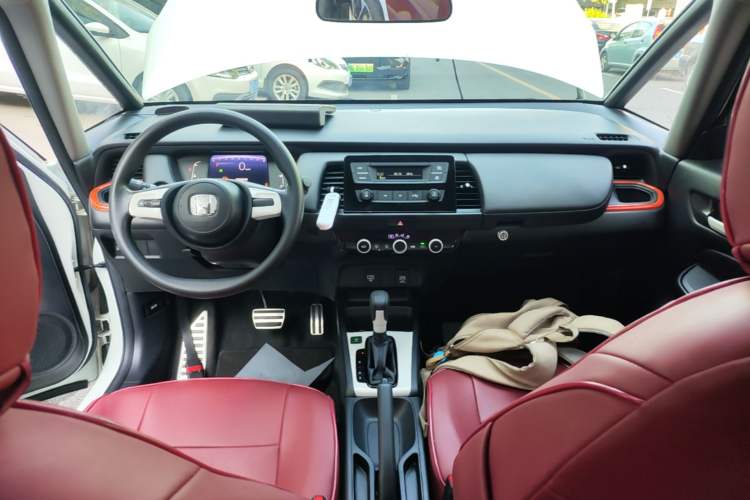 Used Honda Fit 2021 1.5L CVT Trendy Sports Edition Center Console