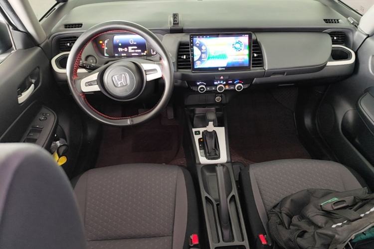 Used Honda Fit 2021 1.5L CVT Trendy Edition Center Console