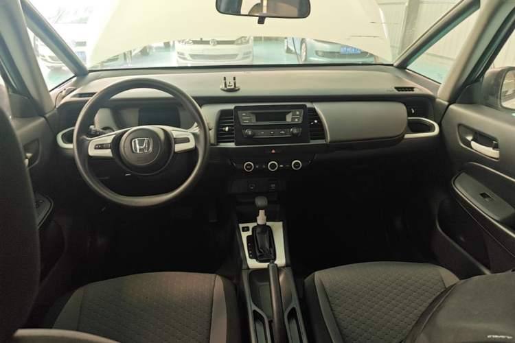 Used Honda Fit 2021 1.5L CVT Trend Edition Center Console