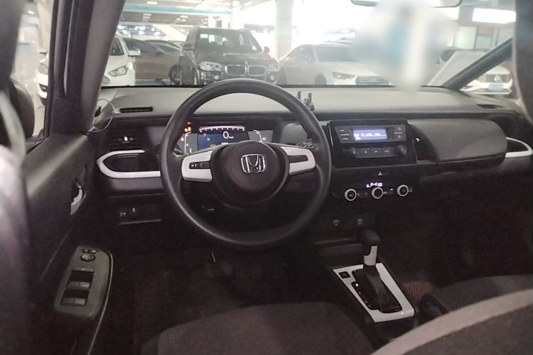 Used Honda Fit 2021 1.5L CVT Trend Edition Center Console