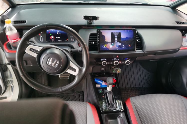 Used Honda Fit 2021 1.5L CVT Trendy Sports Edition Center Console