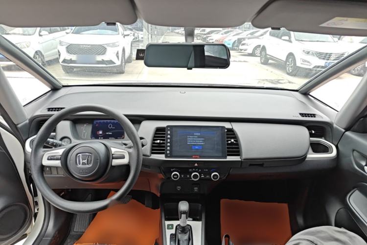 Used Honda Fit 2021 1.5L CVT Trendy Sports Edition Center Console