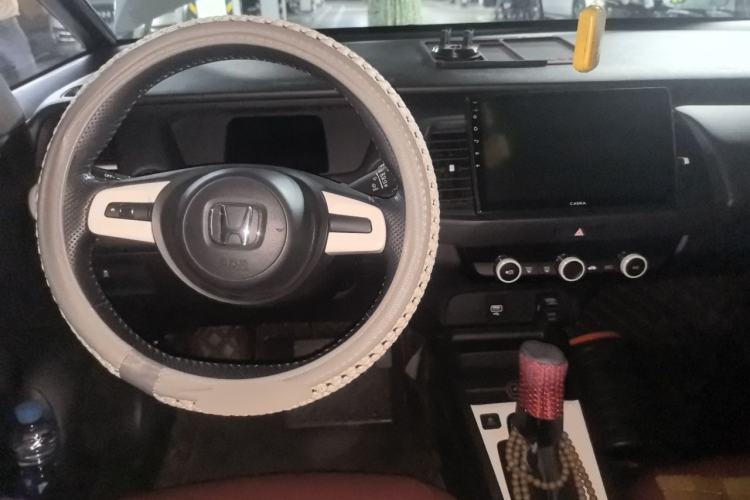 Used Honda Fit 2021 1.5L CVT Trend Edition Center Console