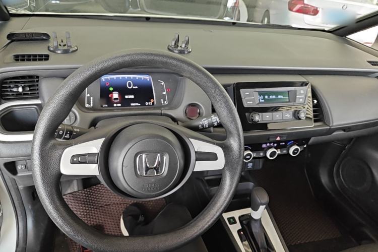 Used Honda Fit 2021 1.5L CVT Trend Edition Center Console