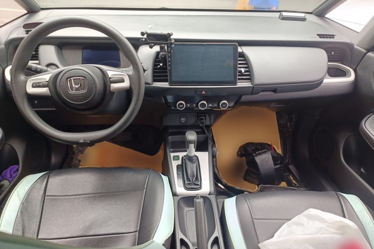 Used Honda Fit 2021 1.5L CVT Trend Edition Center Console