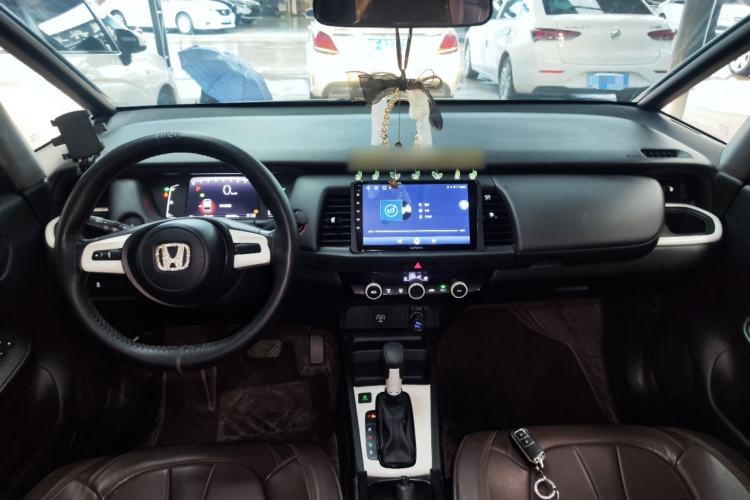 Used Honda Fit 2021 1.5L CVT Trend Edition Center Console
