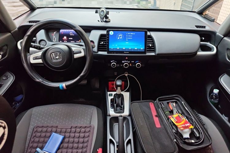 Used Honda Fit 2021 1.5L CVT Trend Edition Center Console