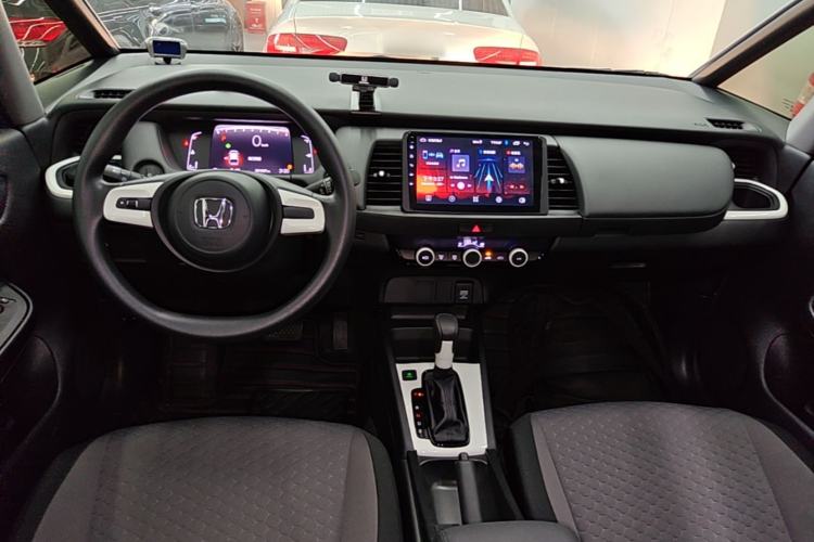 Used Honda Fit 2021 1.5L CVT Trend Edition Center Console