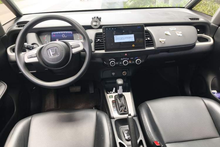 Used Honda Fit 2021 1.5L CVT Trend Edition Center Console