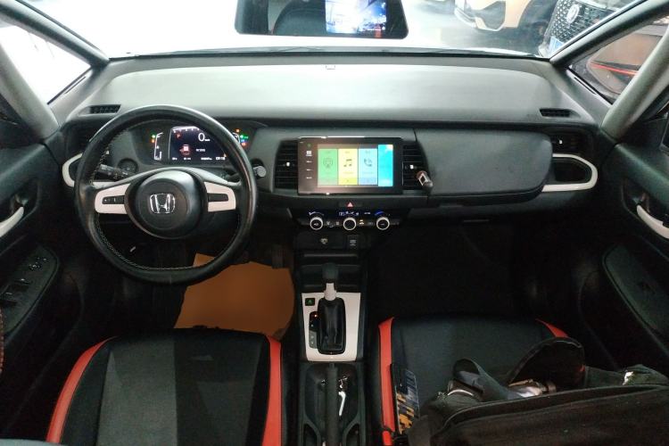 Used Honda Fit 2021 1.5L CVT Trendy Run Pro Edition Center Console
