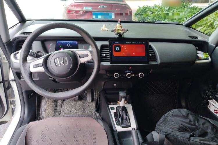 Used Honda Fit 2021 1.5L CVT Trend Edition Center Console