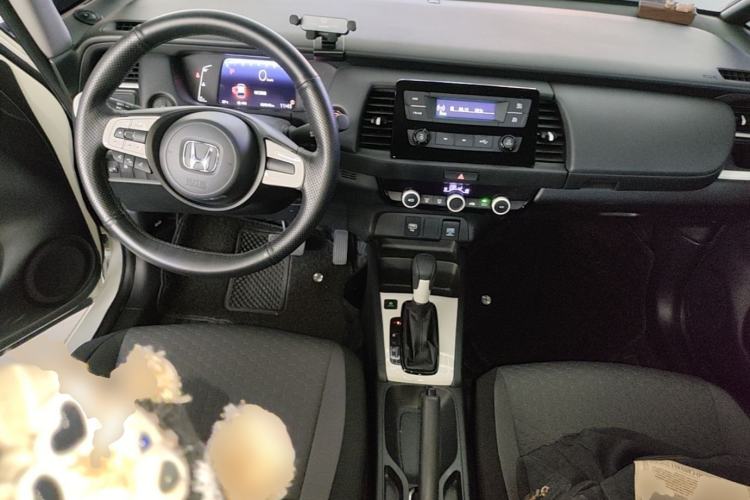 Used Honda Fit 2021 1.5L CVT Trend Edition Center Console
