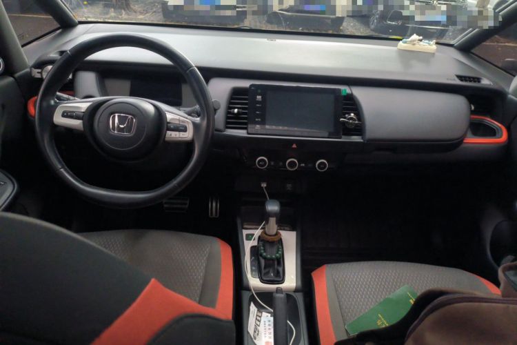 Used Honda Fit 2021 1.5L CVT Trendy Run Pro Edition Center Console