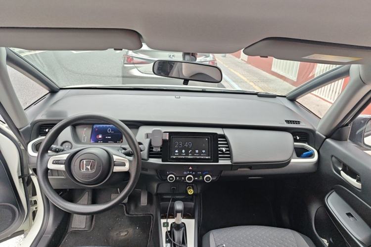 Used Honda Fit 2021 1.5L CVT Trend Edition Center Console