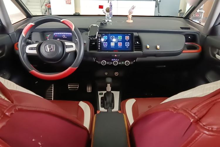 Used Honda Fit 2021 1.5L CVT Trendy Sports Edition Center Console