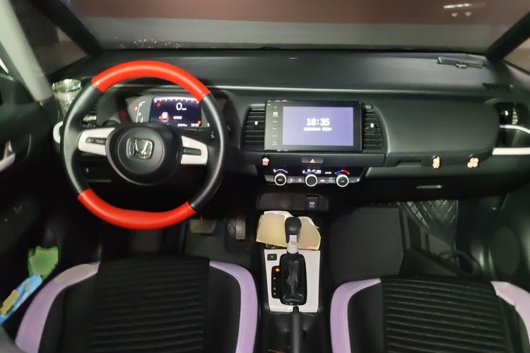 Used Honda Fit 2021 1.5L CVT Trend Edition Center Console