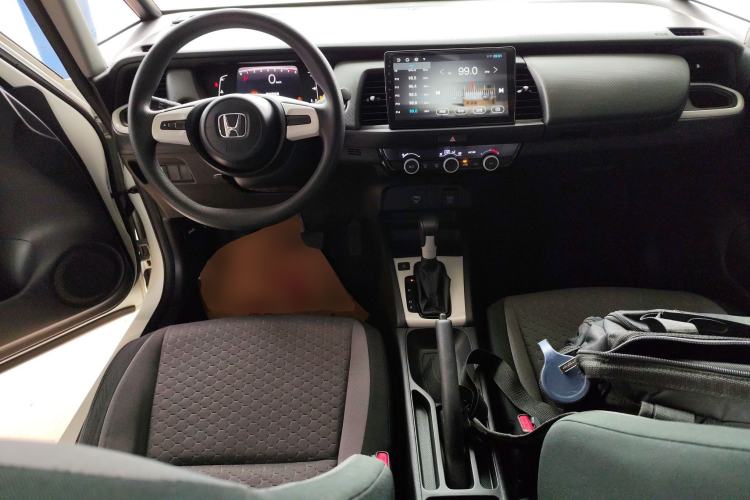 Used Honda Fit 2021 1.5L CVT Trend Edition Center Console