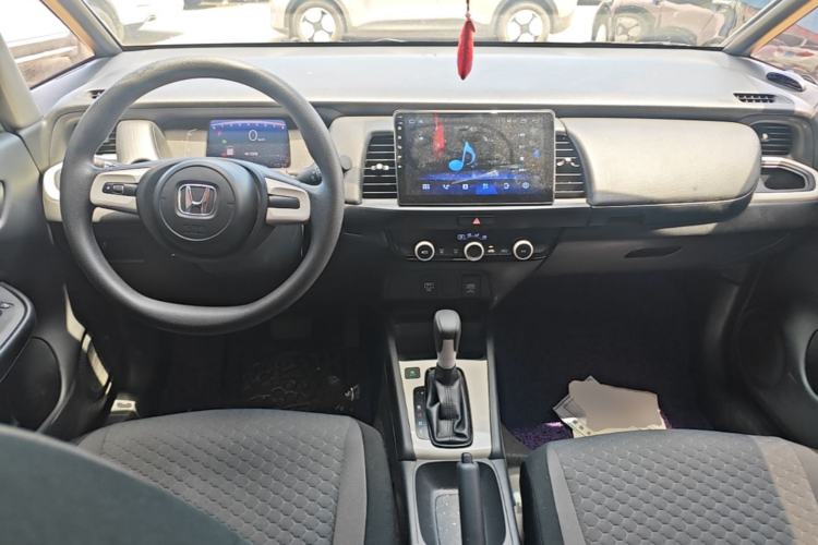 Used Honda Fit 2021 1.5L CVT Trend Edition Center Console