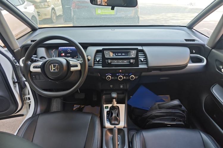 Used Honda Fit 2021 1.5L CVT Trend Edition Center Console